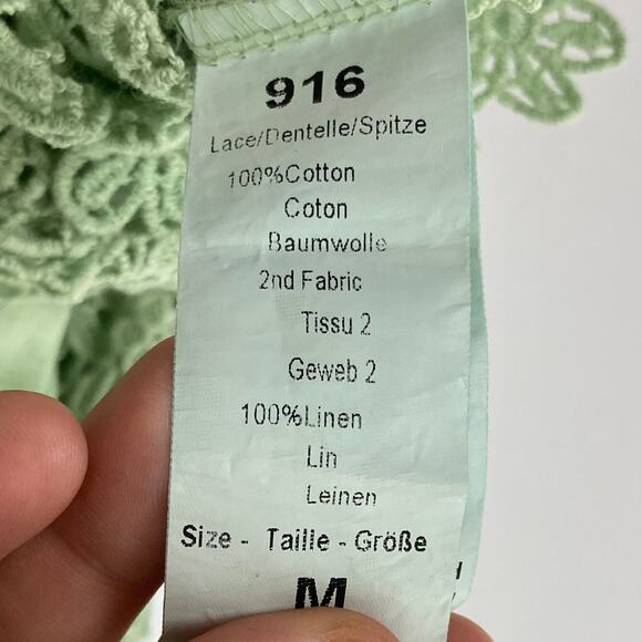 NWOT PIAZZA DEL TEMPIO Top M ITALY Linen Green Floral Crochet Long-Sleeve - Picture 3 of 6